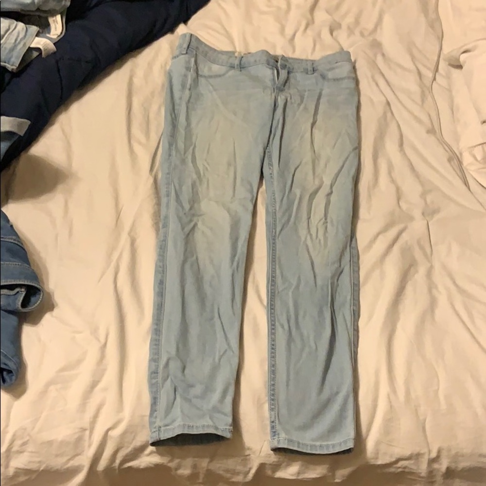 Light Wash Jeggings